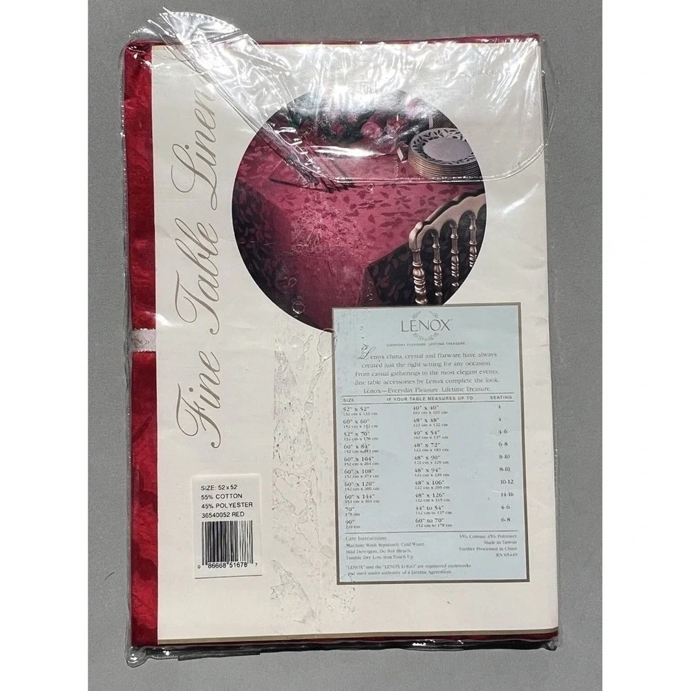 Lenox Holiday Holly Tablecloth Red Jacquard 8 Napkins Christmas 52x52